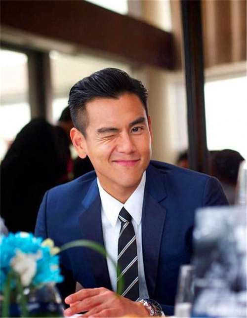 彭于晏的经典照片,你喜欢哪个呢?