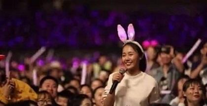 地表最强前女友,周杰伦杭州演唱会上炸开