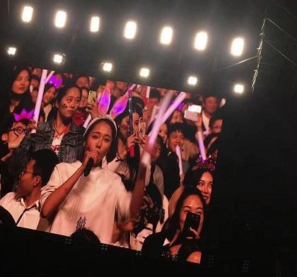 地表最强前女友,周杰伦杭州演唱会上炸开